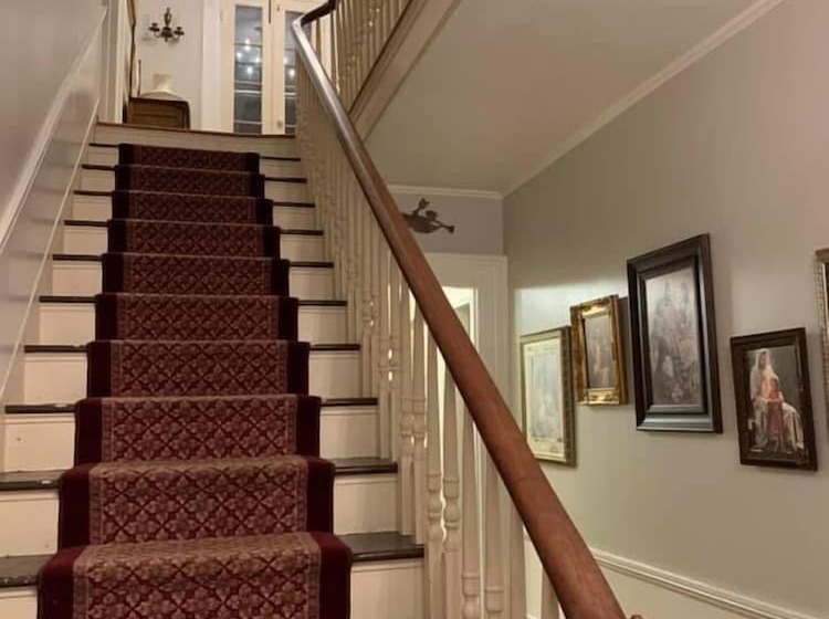 مبيت وإفطار Willard Richards Inn