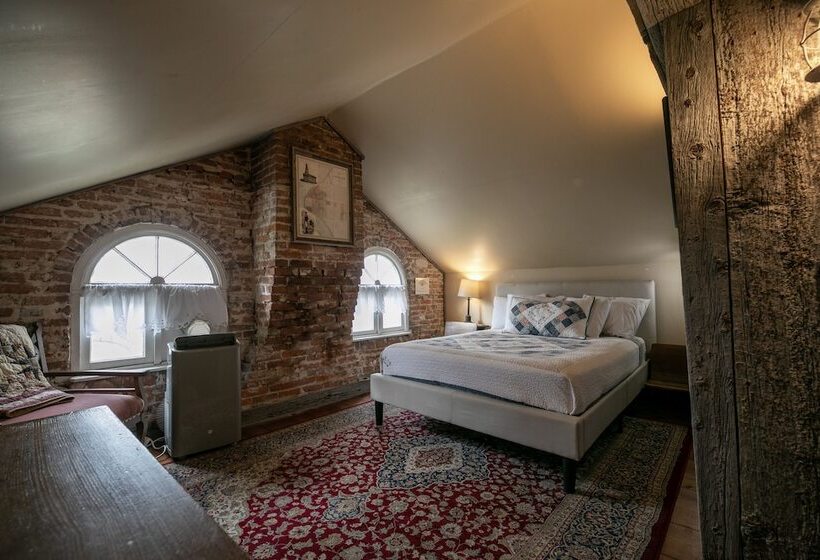 مبيت وإفطار Willard Richards Inn