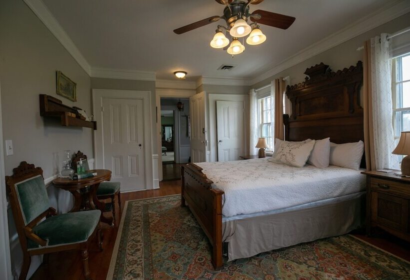 مبيت وإفطار Willard Richards Inn