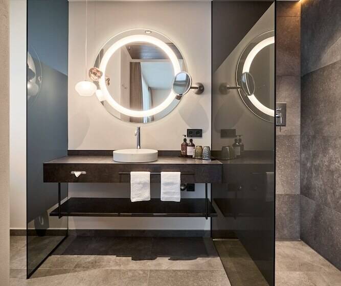 Отель Appius Design Suites B&b   Adults Only