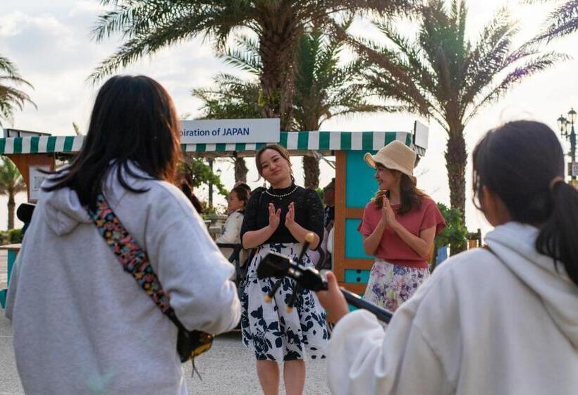 Hotel Aqua Resort In Chatan