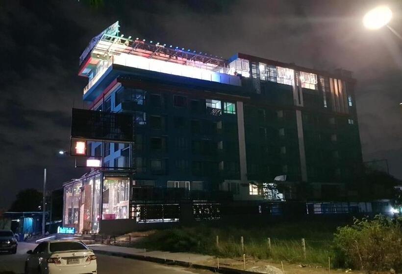 ホテル Bluetel Re Sidence Bangkok Impact 1 Time Drop Off Service To Impact