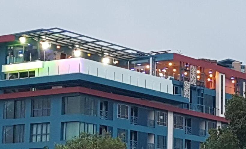 ホテル Bluetel Re Sidence Bangkok Impact 1 Time Drop Off Service To Impact