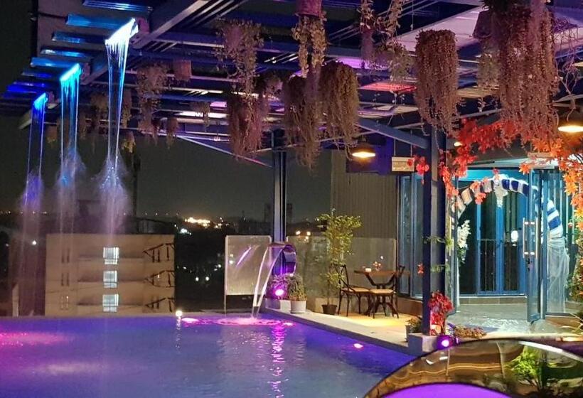 ホテル Bluetel Re Sidence Bangkok Impact 1 Time Drop Off Service To Impact