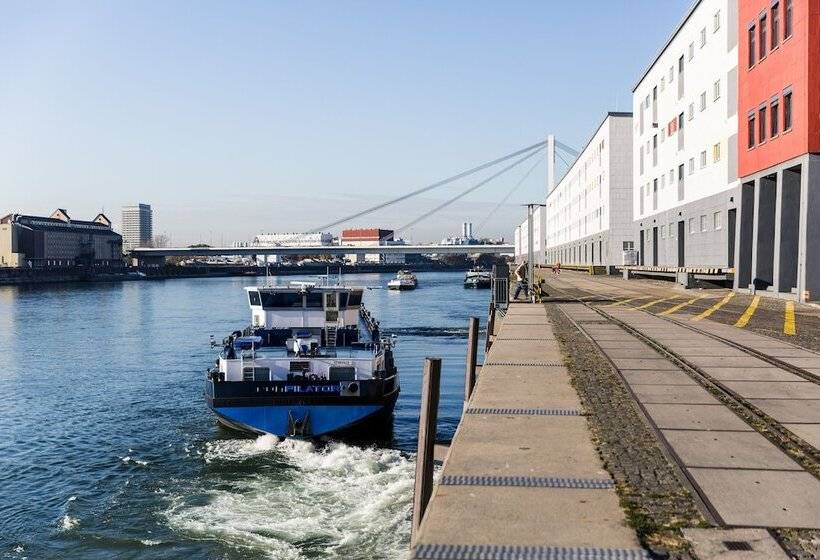 호텔 Holiday Inn   Mannheim City   Hauptbahnhof, An Ihg