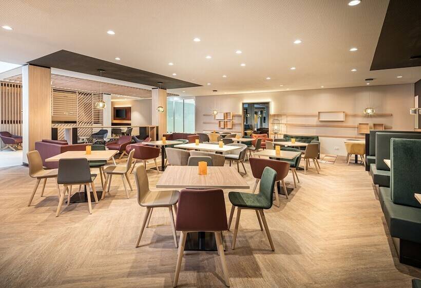 호텔 Holiday Inn   Mannheim City   Hauptbahnhof, An Ihg