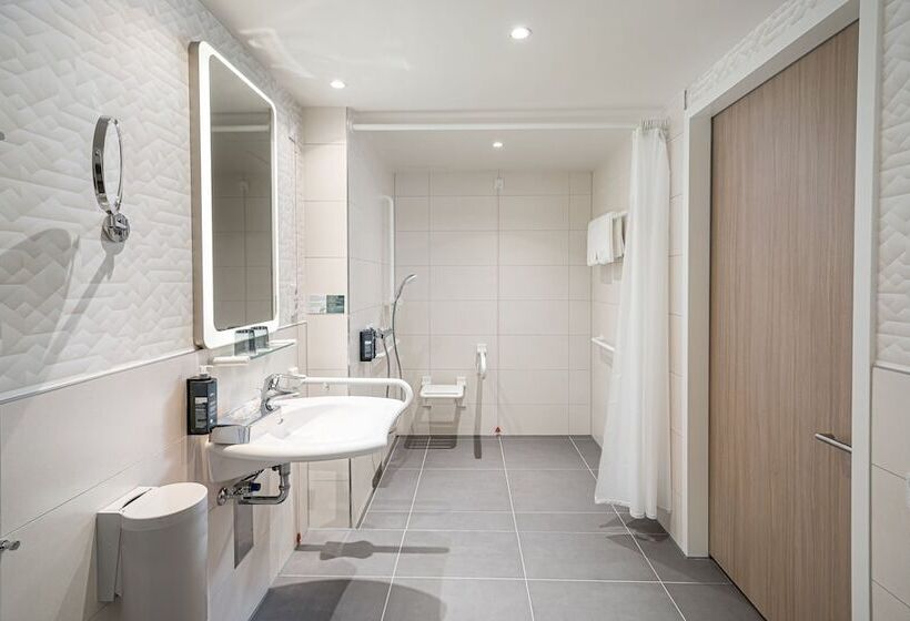 호텔 Holiday Inn   Mannheim City   Hauptbahnhof, An Ihg