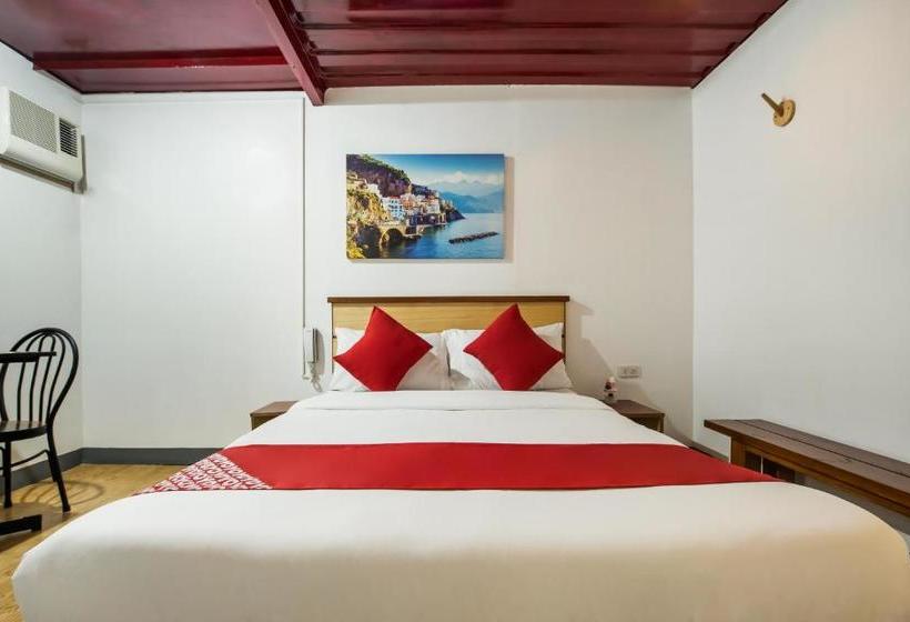 ホテル Oyo 462 Crave Park