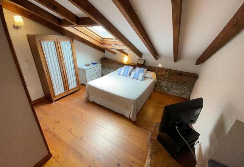 酒店 Posada La Llosa De Somo