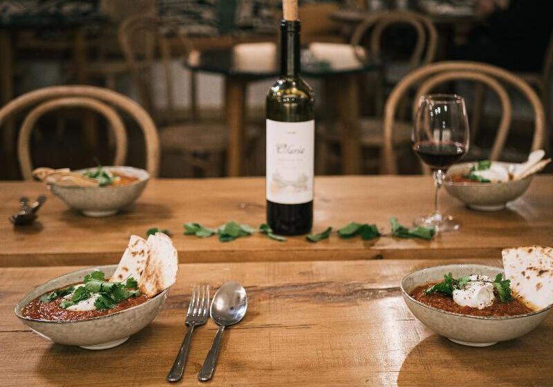 فندق Selina Geres