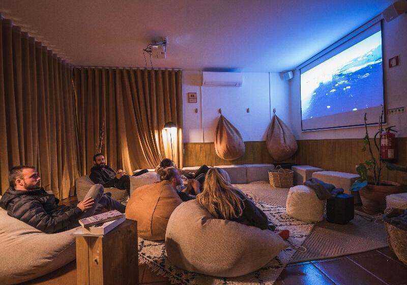 فندق Selina Geres