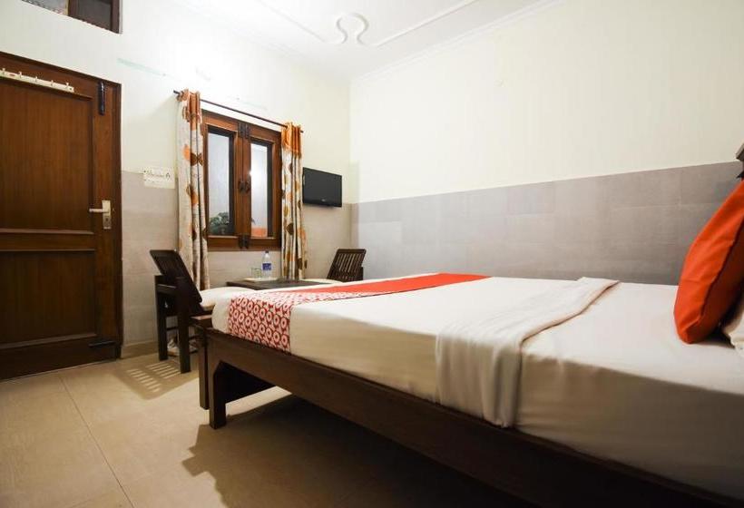 فندق Spot On 64405  Ranson Grand