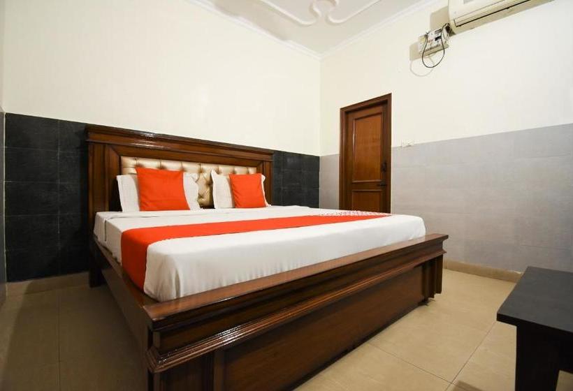 فندق Spot On 64405  Ranson Grand