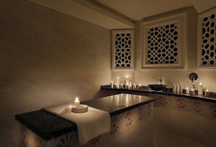 فندق Voco Al Khobar, An Ihg