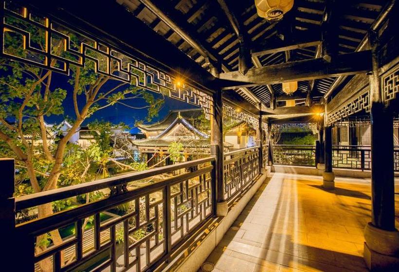 Otel Xinhualian Lvxingu