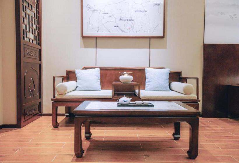 Otel Xinhualian Lvxingu