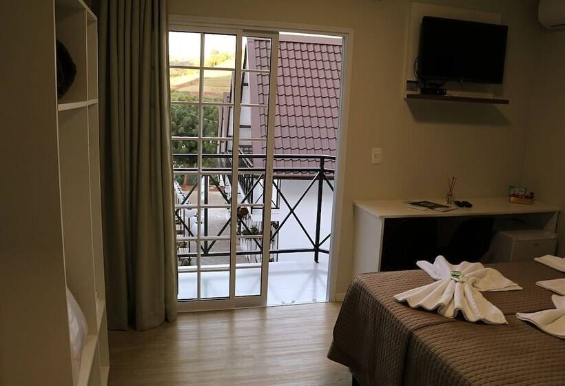 פנסיון Pousada Germanica