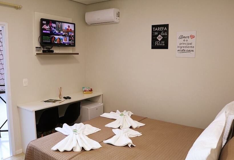 פנסיון Pousada Germanica