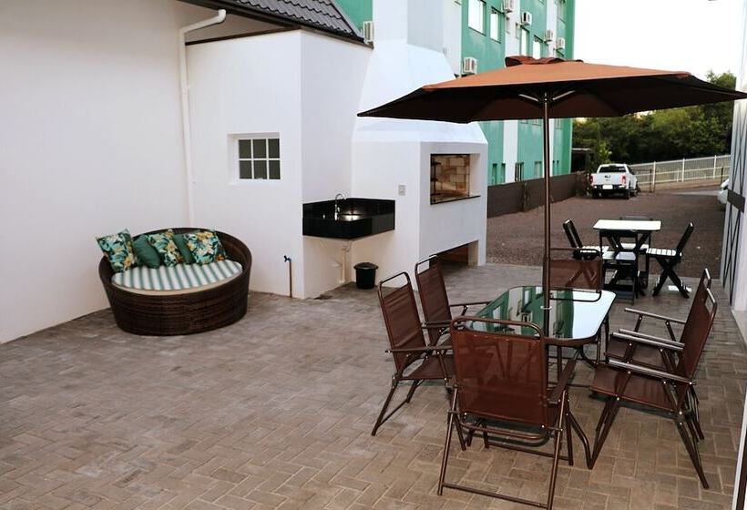 פנסיון Pousada Germanica