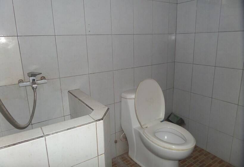 Пансион Villa Semeru 1