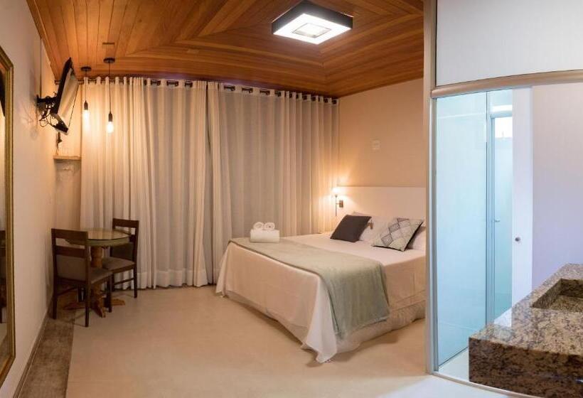 פנסיון Vinicola E Pousada Peculiare