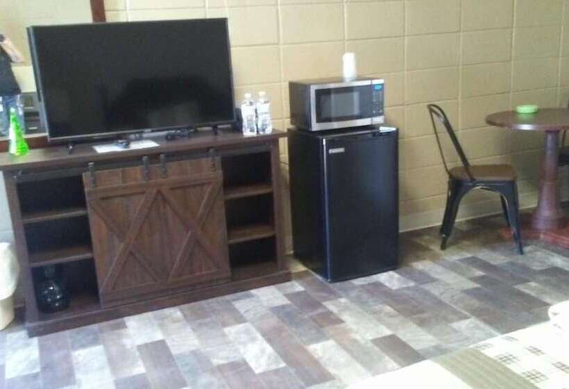 فندق صغير Dighton Inn