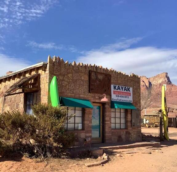 ユースホステル Lee's Ferry Lodge At Vermilion Cliffs