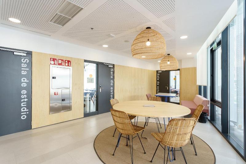 هاستل Residencia Universitaria Campus Málaga