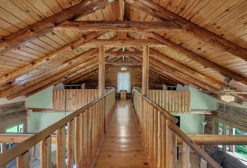 Blue Moon Resort & Motel