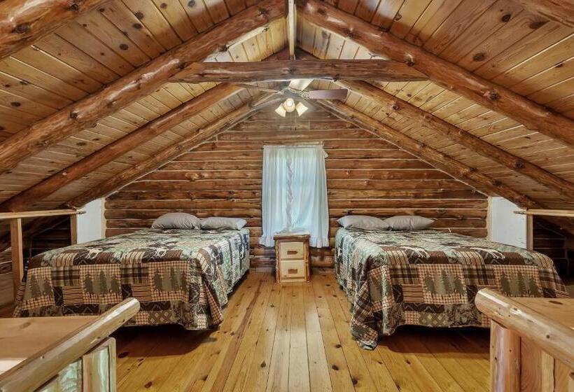 Blue Moon Resort & Motel