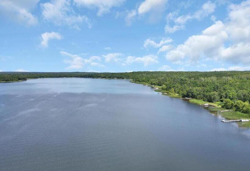 Blue Moon Resort & Motel