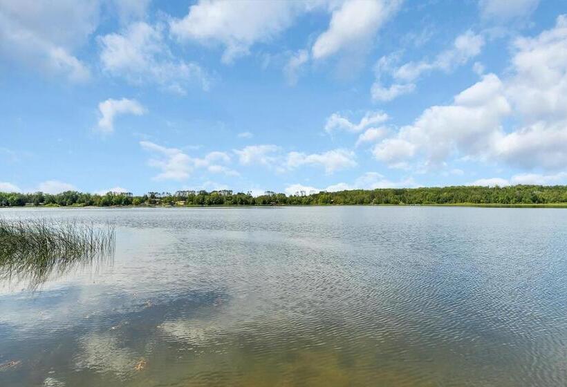 Blue Moon Resort & Motel