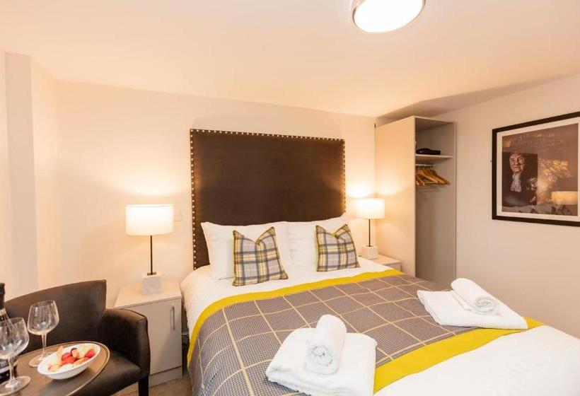 The Dalkeith  By Pillow