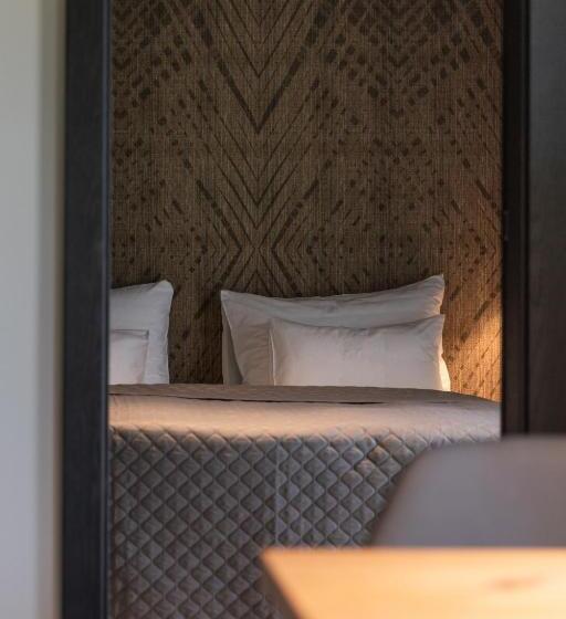 Going Triple A Apartments West