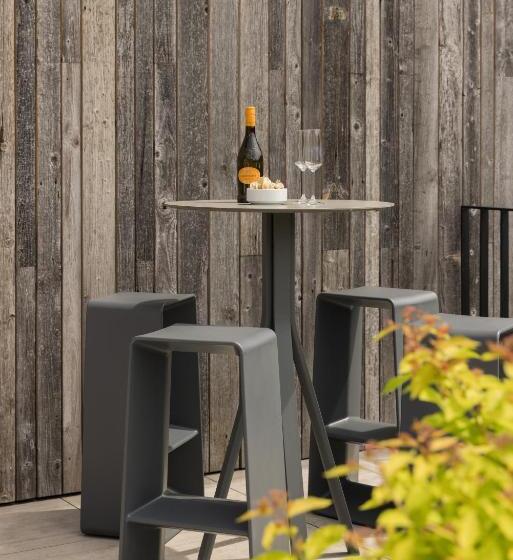 Going Triple A Apartments West