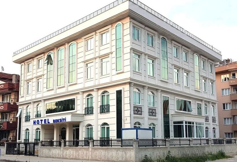 هتل Beksi̇ti̇