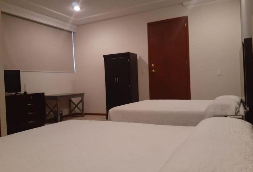 Отель Candelero