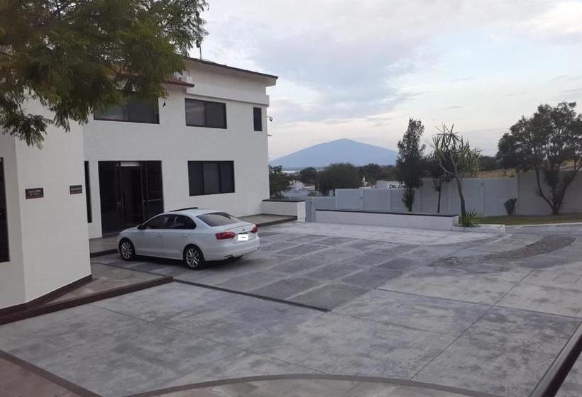 Отель Candelero