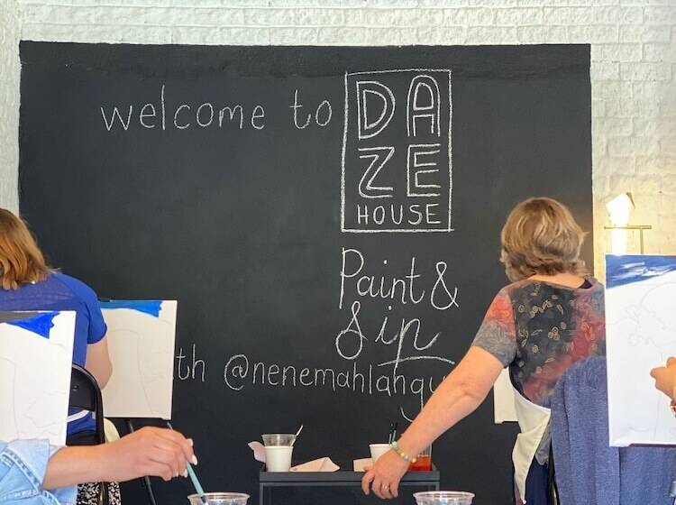 Отель Daze House