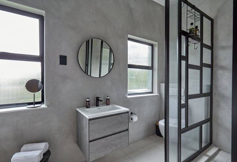 Отель Daze House