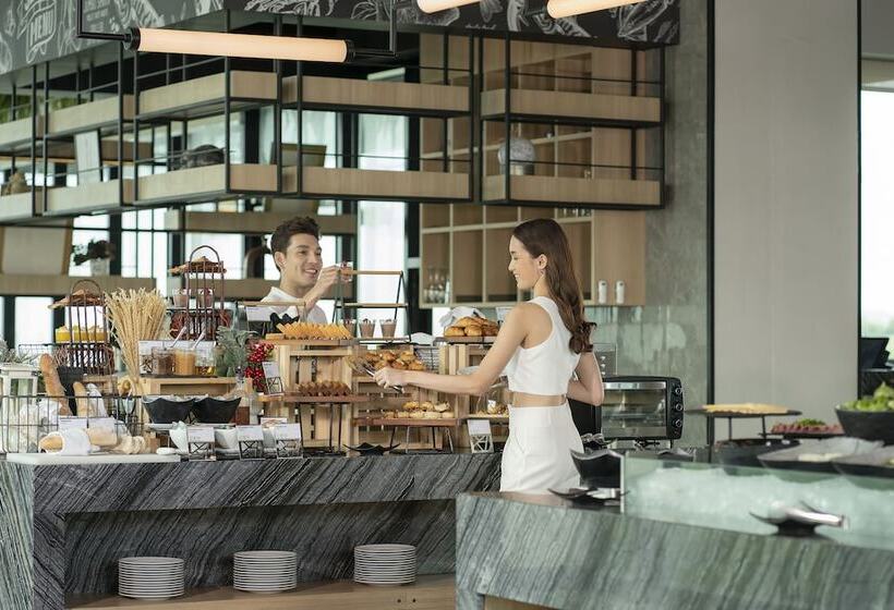 酒店 Holiday Inn & Suites Siracha Laemchabang, An Ihg