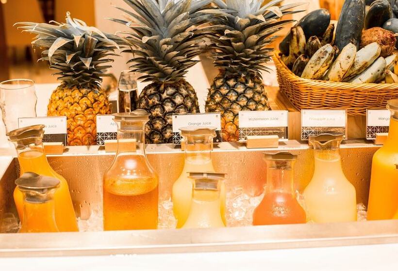 فندق Johari Rotana