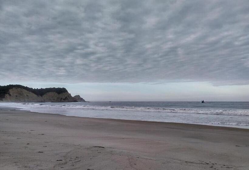 ホテル La Costa International