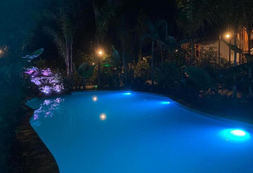 ホテル La Costa International