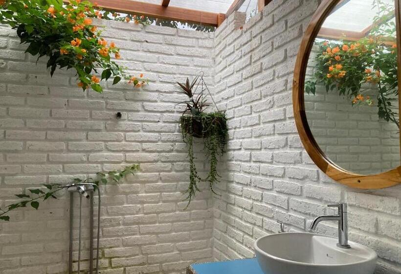 ホテル La Costa International