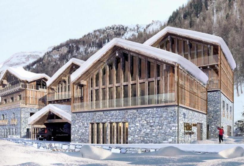 هتل Mont Blanc Val D Isere