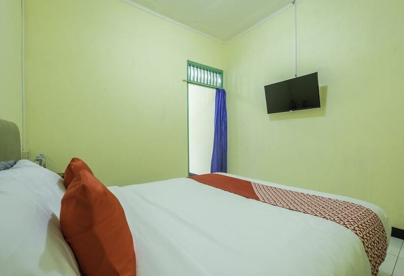 فندق Oyo 1750 Lourdes