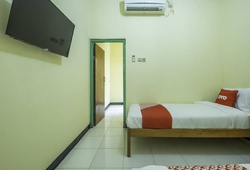 فندق Oyo 1750 Lourdes