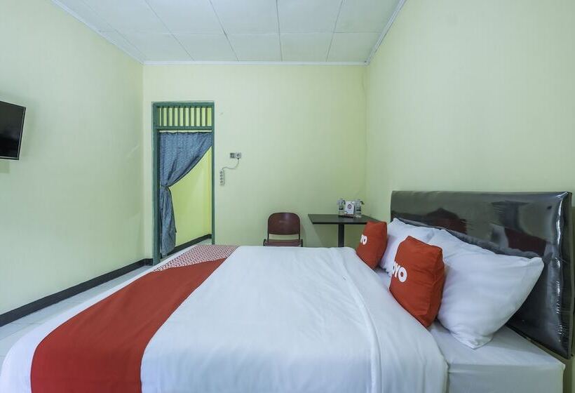 فندق Oyo 1750 Lourdes