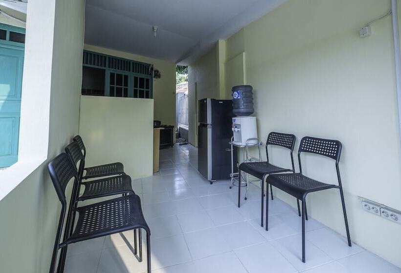 فندق Oyo 1750 Lourdes